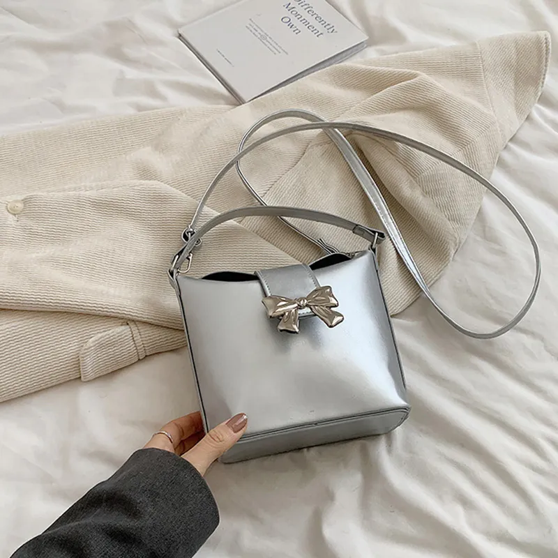 Meow in the grass Handbags-22