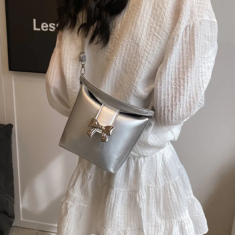 Meow in the grass Handbags-21