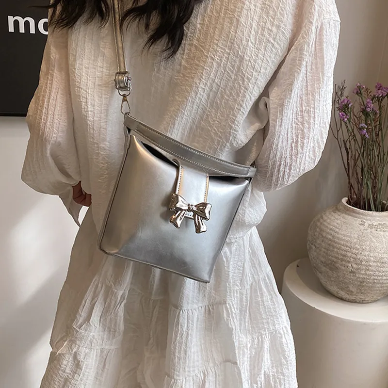 Meow in the grass Handbags-20