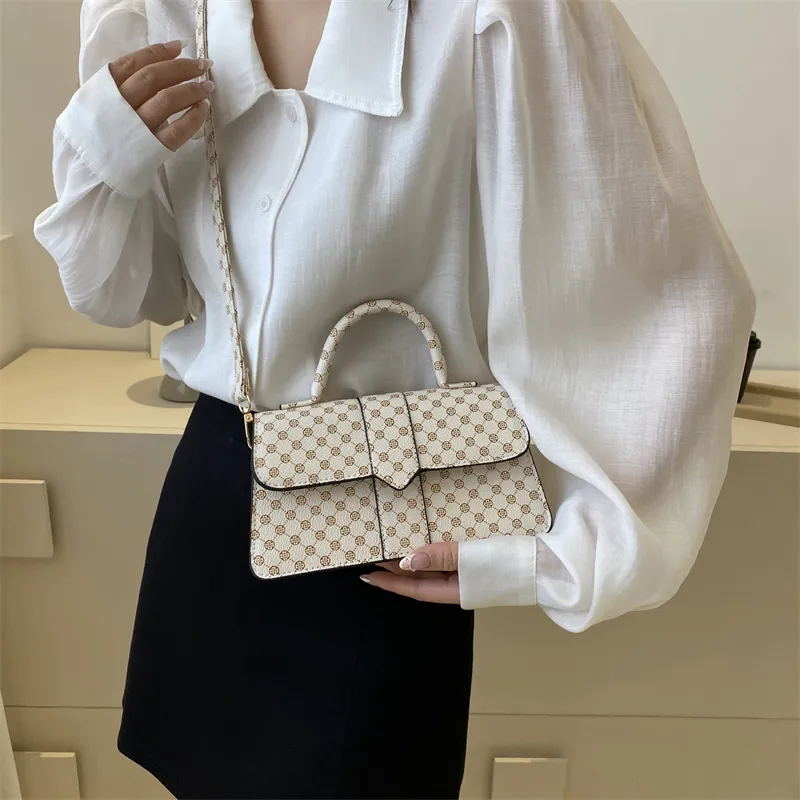 Meow in the grass Handbags-60