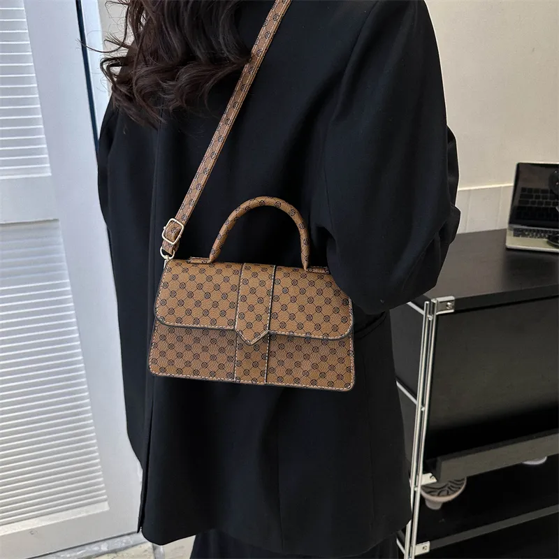 Meow in the grass Handbags-17