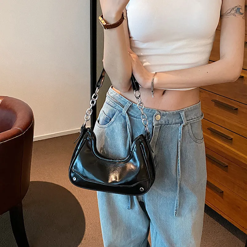 Meow in the grass Handbags-1