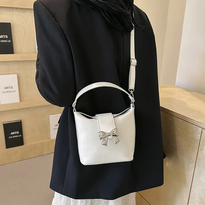 Meow in the grass Handbags-12