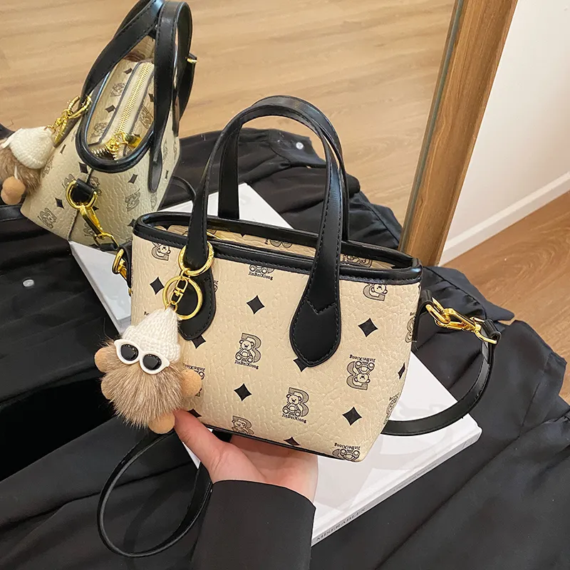 Meow In The Grass PU Handbag Women's Multicolor-8