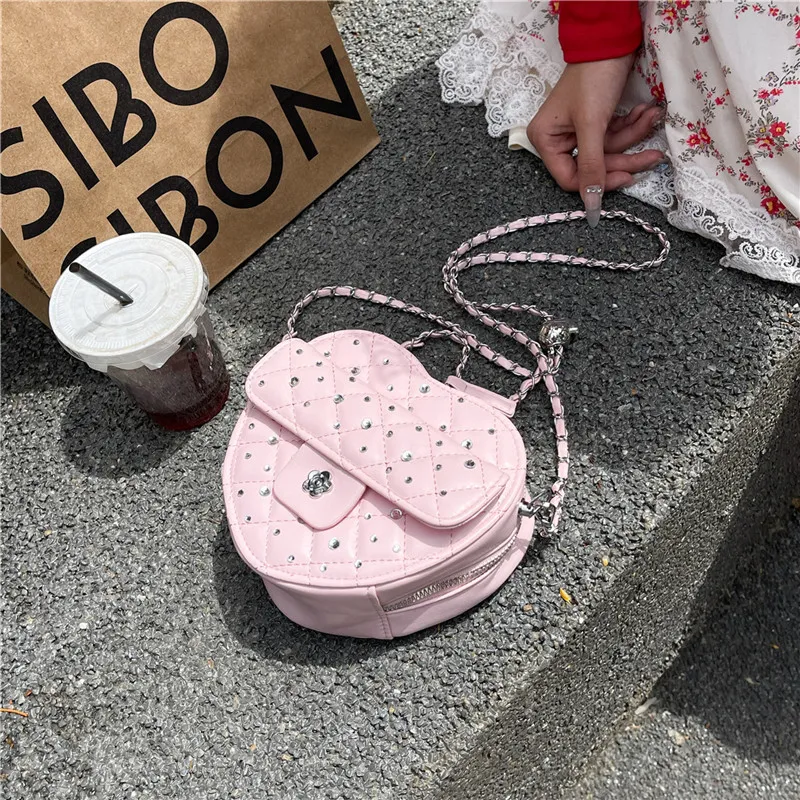 Meow In The Grass PU Heart Shaped Bag Shoulder Bag Women's Multicolor-3