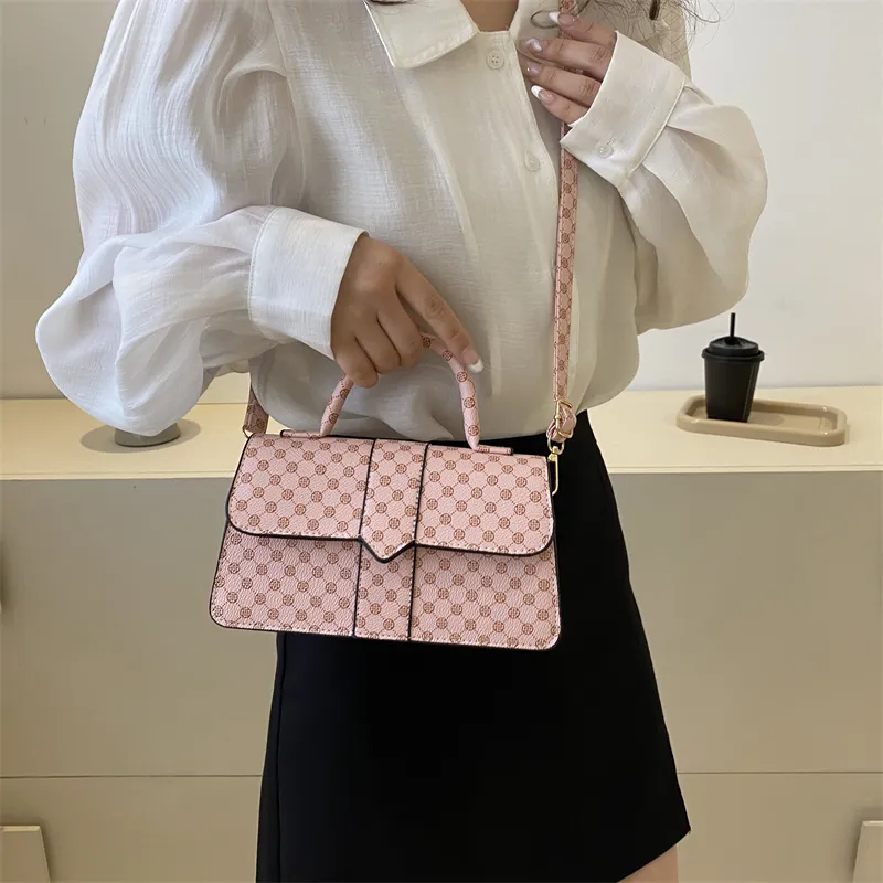 Meow in the grass Handbags-31