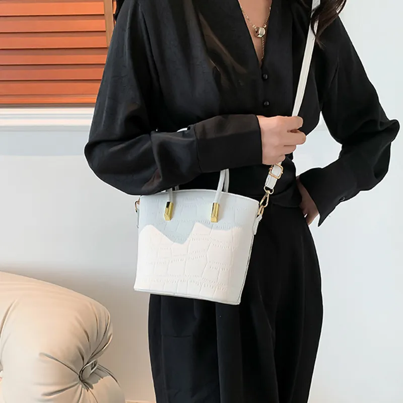 Meow in the grass Handbags-11