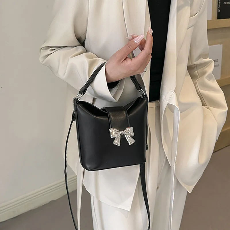 Meow in the grass Handbags-6