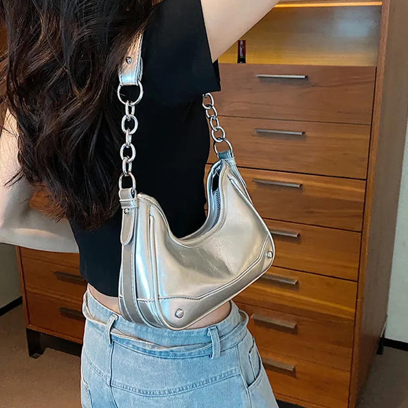 Meow in the grass Handbags-17