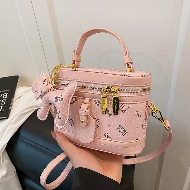 Meow In The Grass PU Handbag Women's Multicolor-13