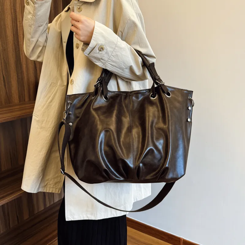 Meow In The Grass PU Shoulder Bag Women's Brown/Coffee-7