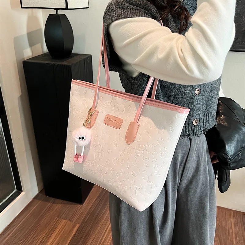 Meow In The Grass PU Shoulder Bag Regular Unisex Black/Pink/Khaki-9
