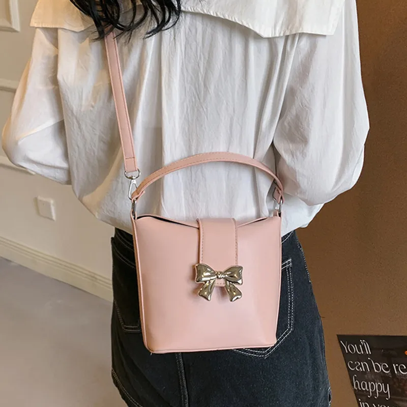 Meow in the grass Handbags-30
