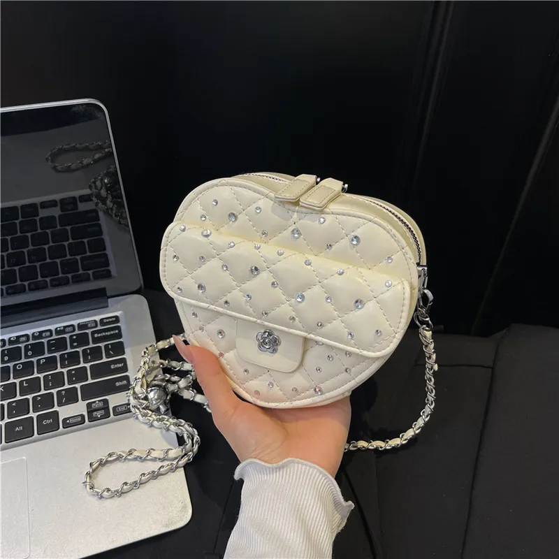 Meow In The Grass PU Heart Shaped Bag Shoulder Bag Women's Multicolor-13