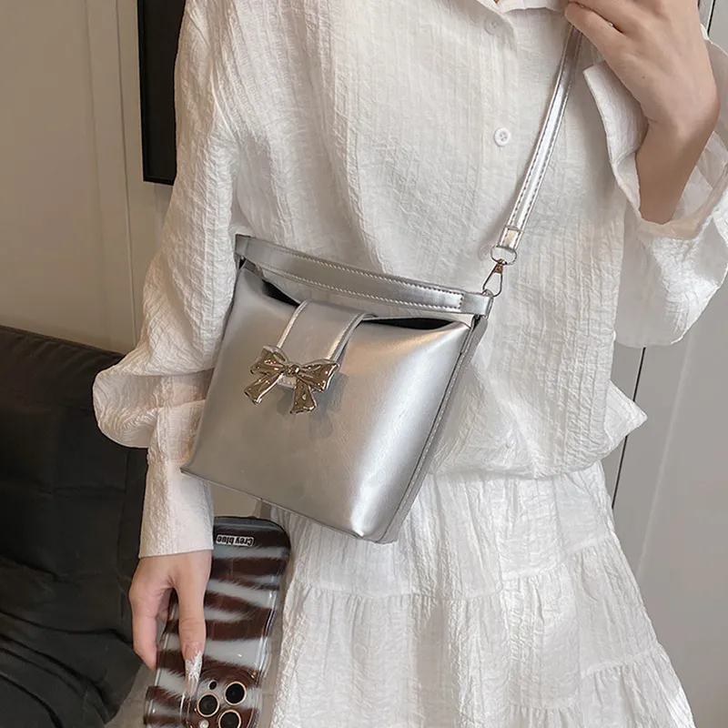 Meow in the grass Handbags-19