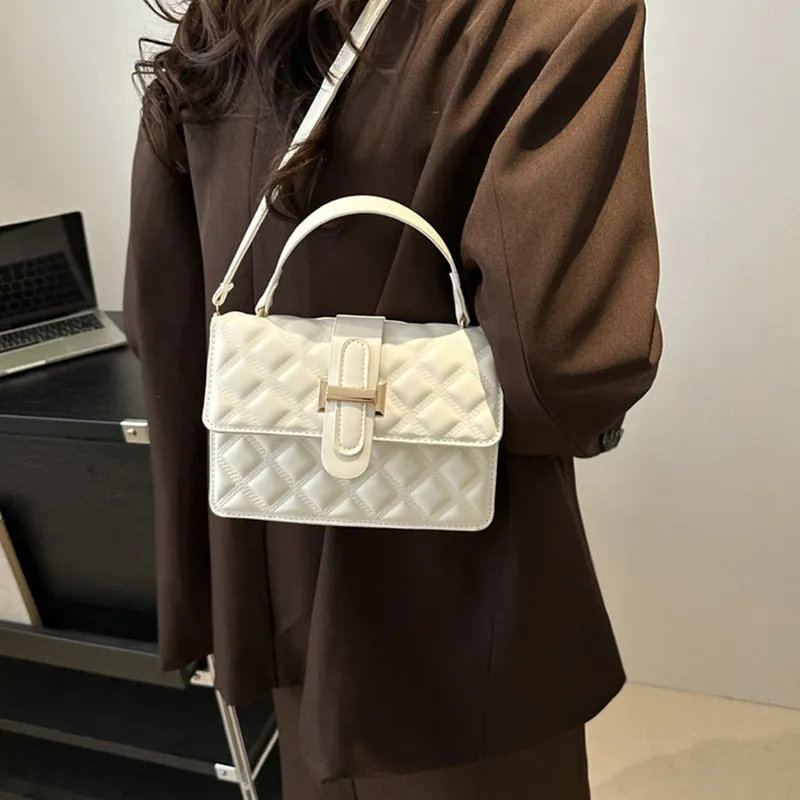 Meow in the grass Handbags-13