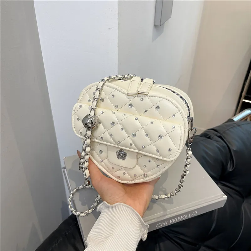 Meow In The Grass PU Heart Shaped Bag Shoulder Bag Women's Multicolor-15