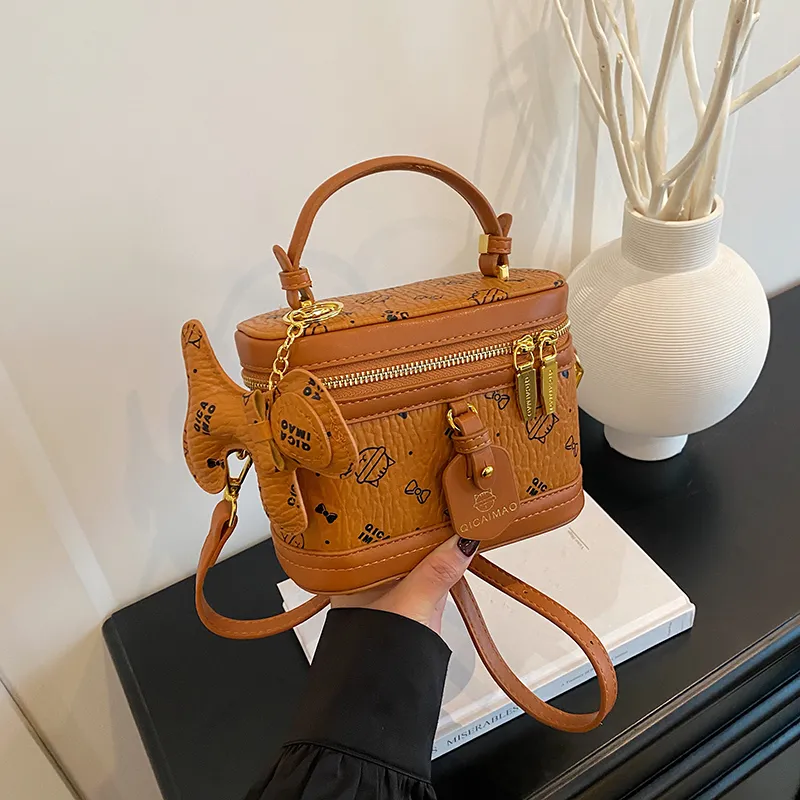 Meow In The Grass PU Handbag Women's Multicolor-28