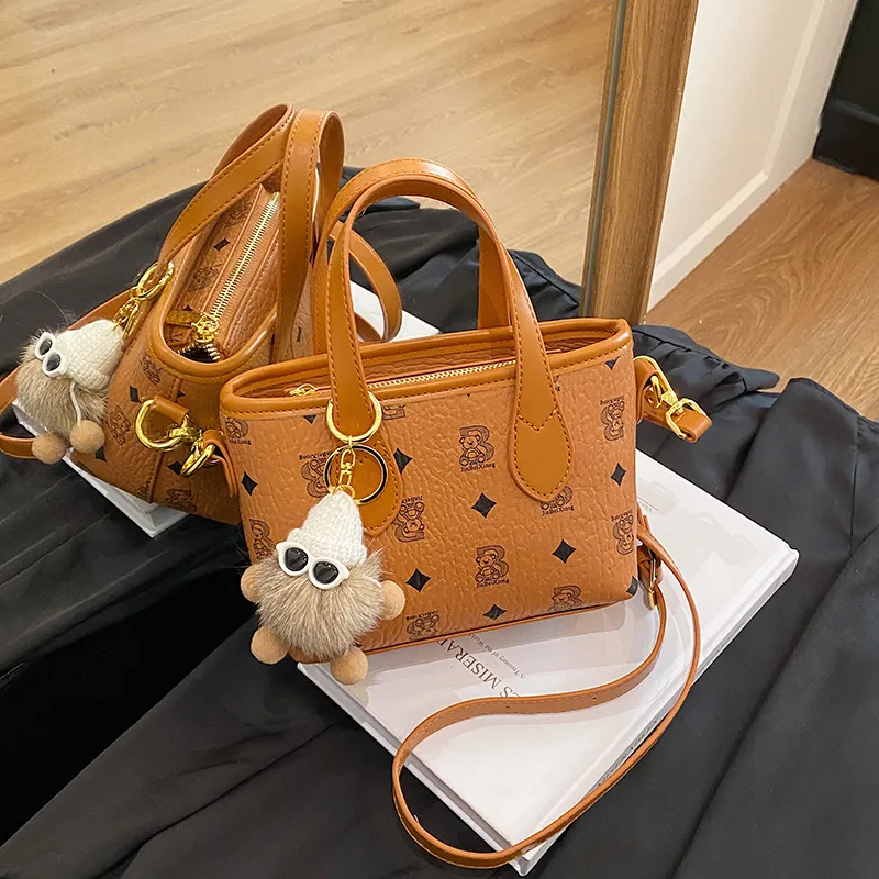 Meow In The Grass PU Handbag Women's Multicolor-2