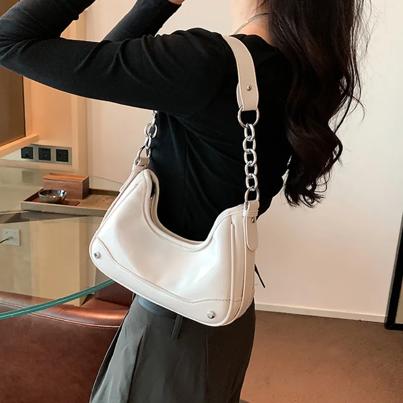 Meow in the grass Handbags-6