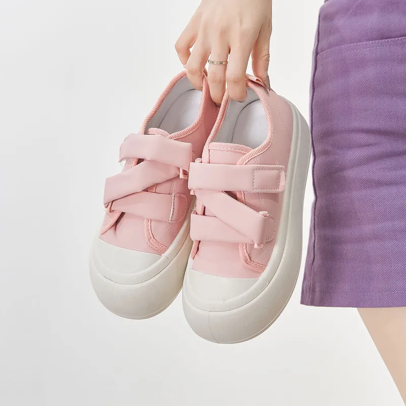 Little Red Man Low Top Skateboard Shoes Women's Pink-2