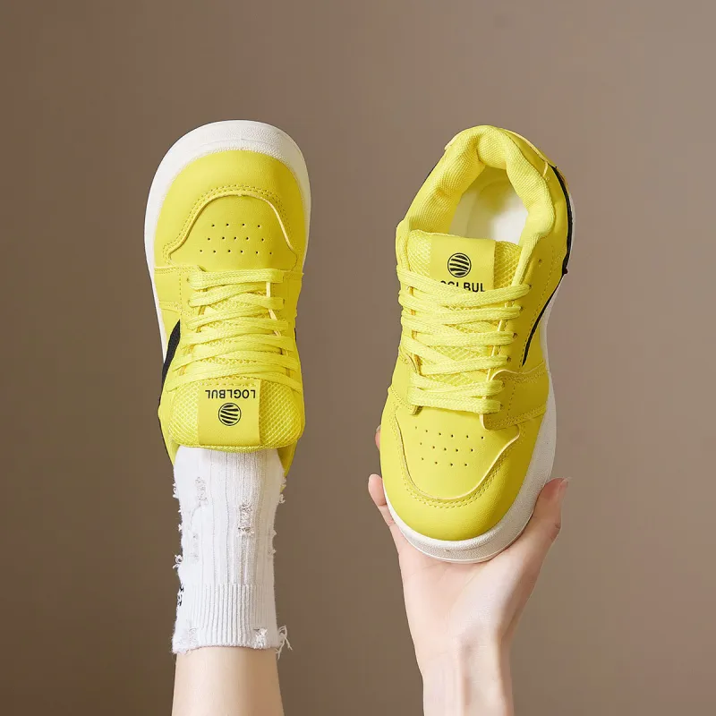 Little Red Man Low Top Skateboard Shoes Women's Yellow-3