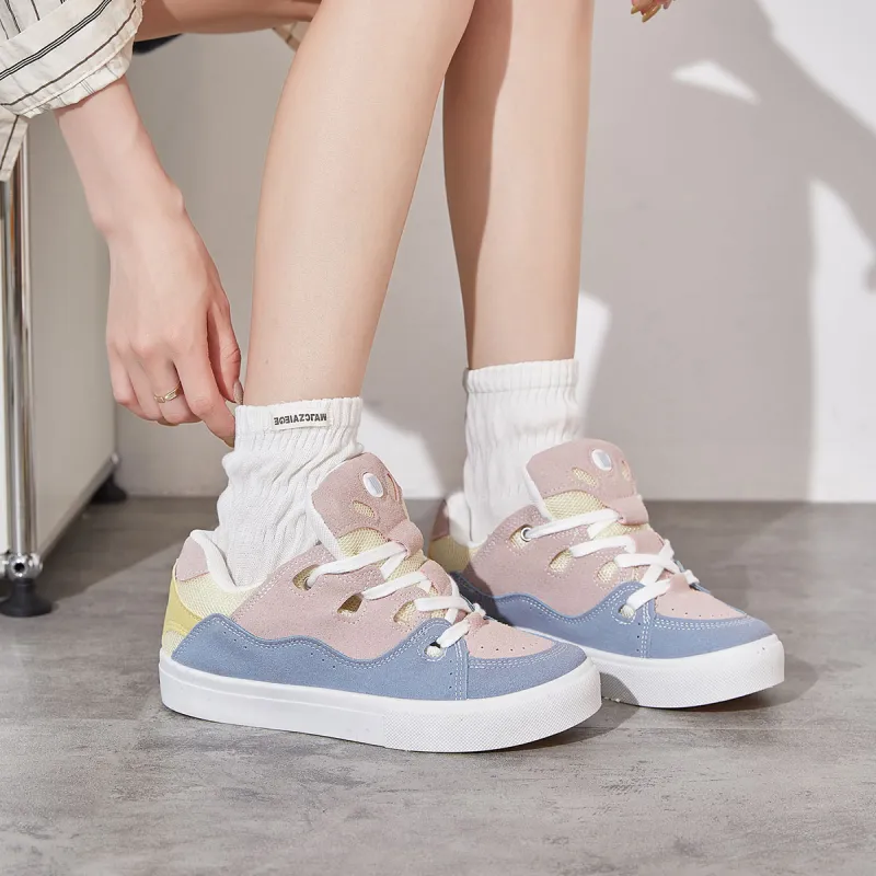 Little Red Man Low-Top Skateboard Shoes Women's Blue Pink-1