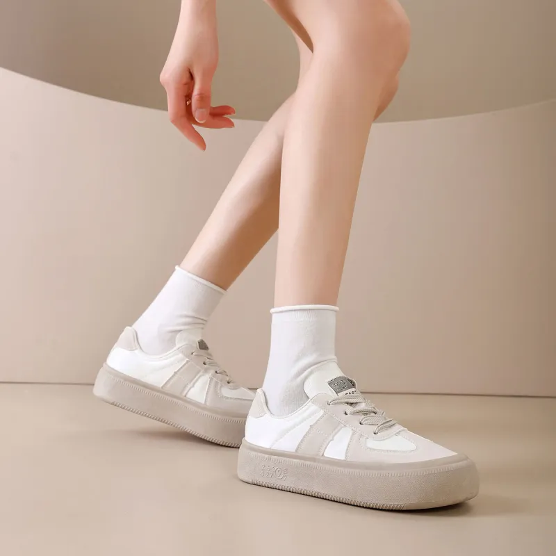 Little Red Man Low Top Skateboard Shoes Women's-4