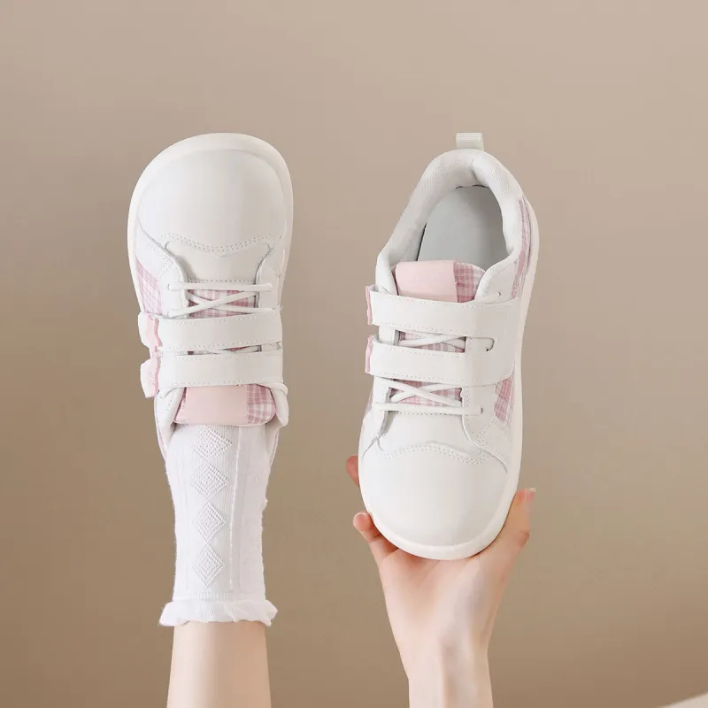 Little Red Man Abrasion Resistant Low Top Casual Shoes Women's-7