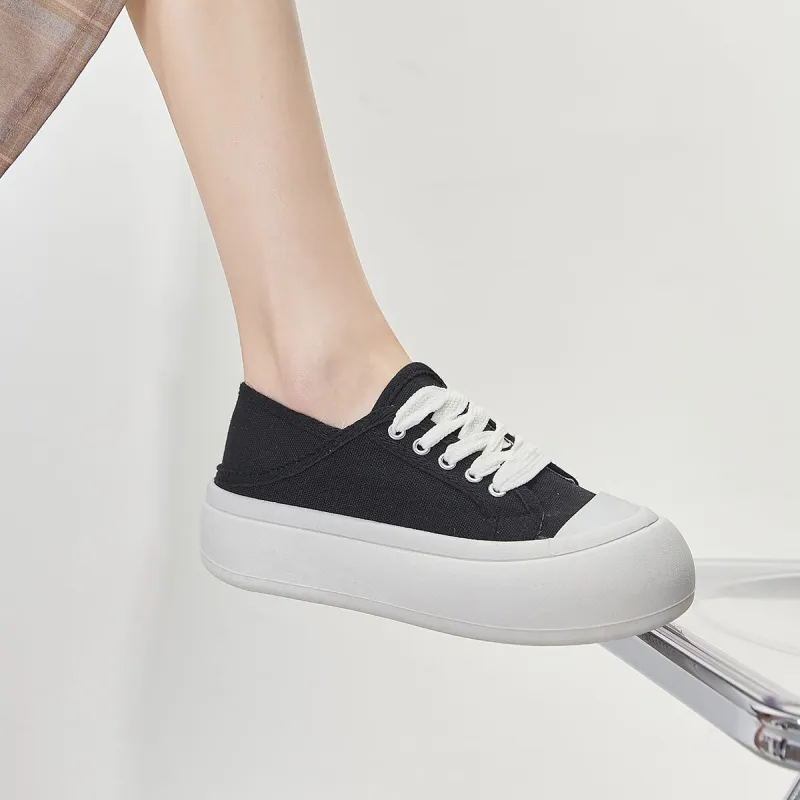 Little Red Man Low Top Skateboard Shoes Women's Black-2