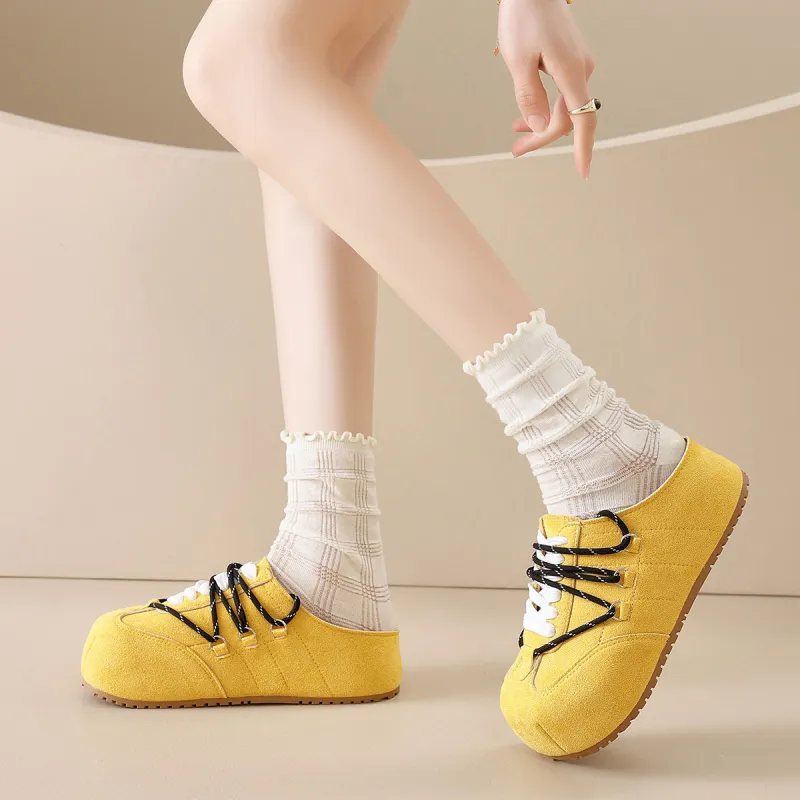 Little Red Man Slip Resistant Closed Toe Slippers Women's-6