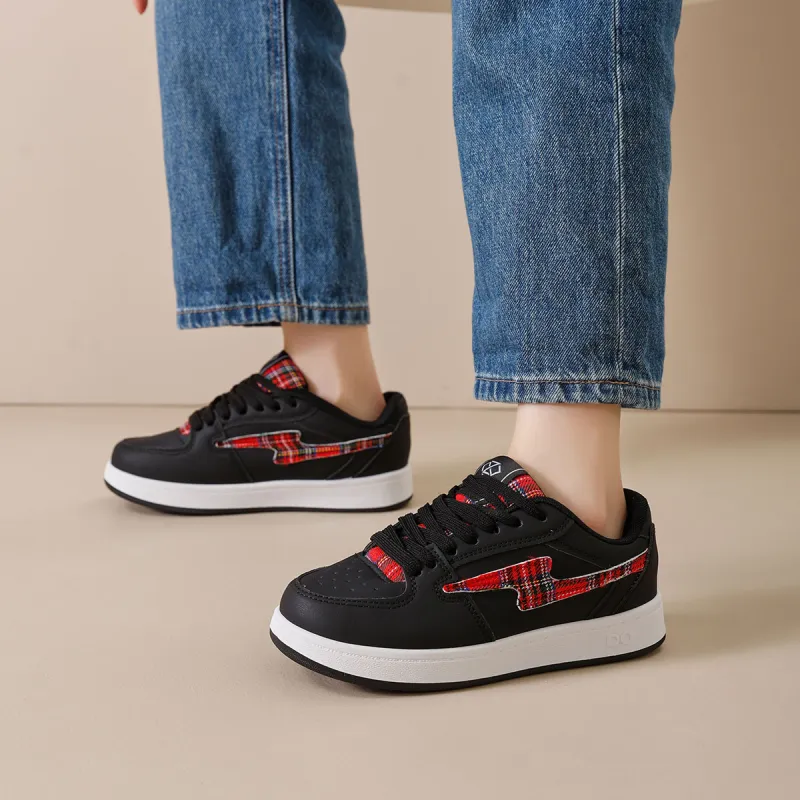 Little Red Man Slip Resistant, Abrasion Resistant, Breathable Low Top Skateboard Shoes Black-1