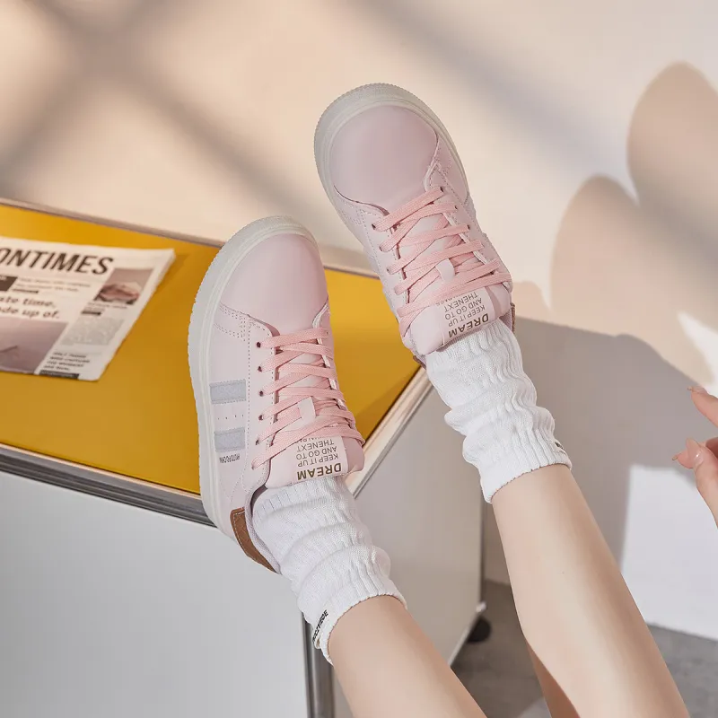 Little Red Man Low Top Skateboard Shoes Women's Pink-5
