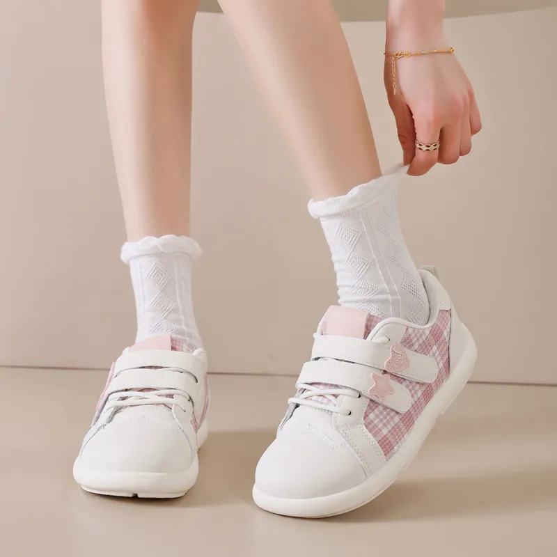 Little Red Man Abrasion Resistant Low Top Casual Shoes Women's-9