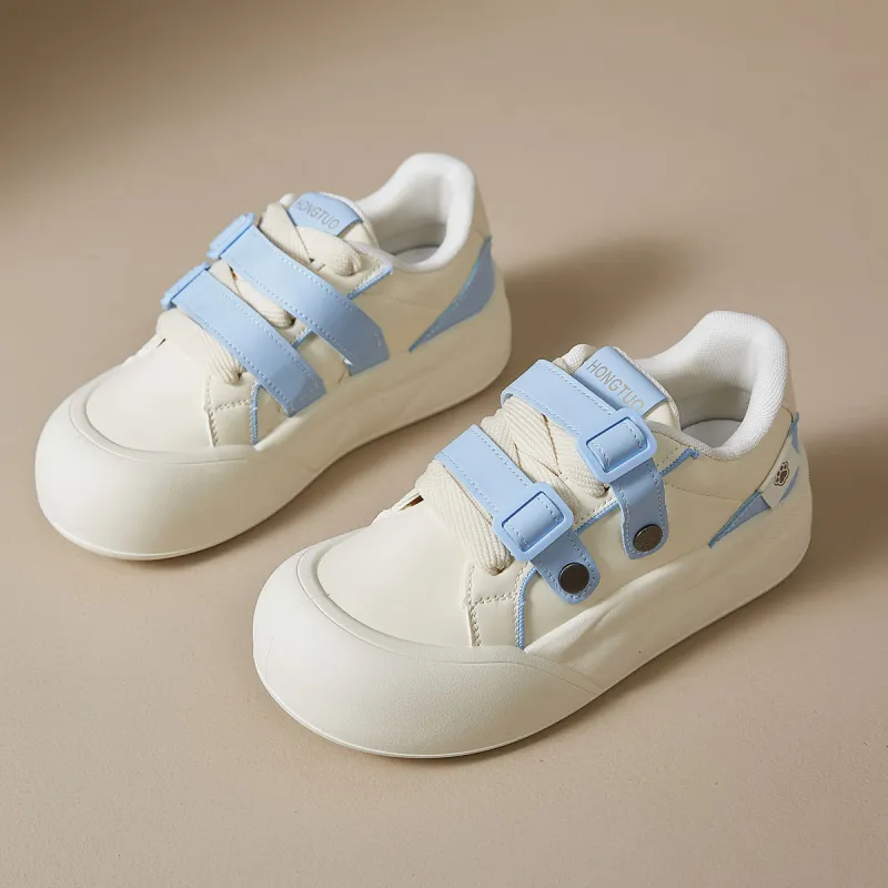 Yiya Water Resistant Coverage Low Top Skateboard Shoes Women's-13