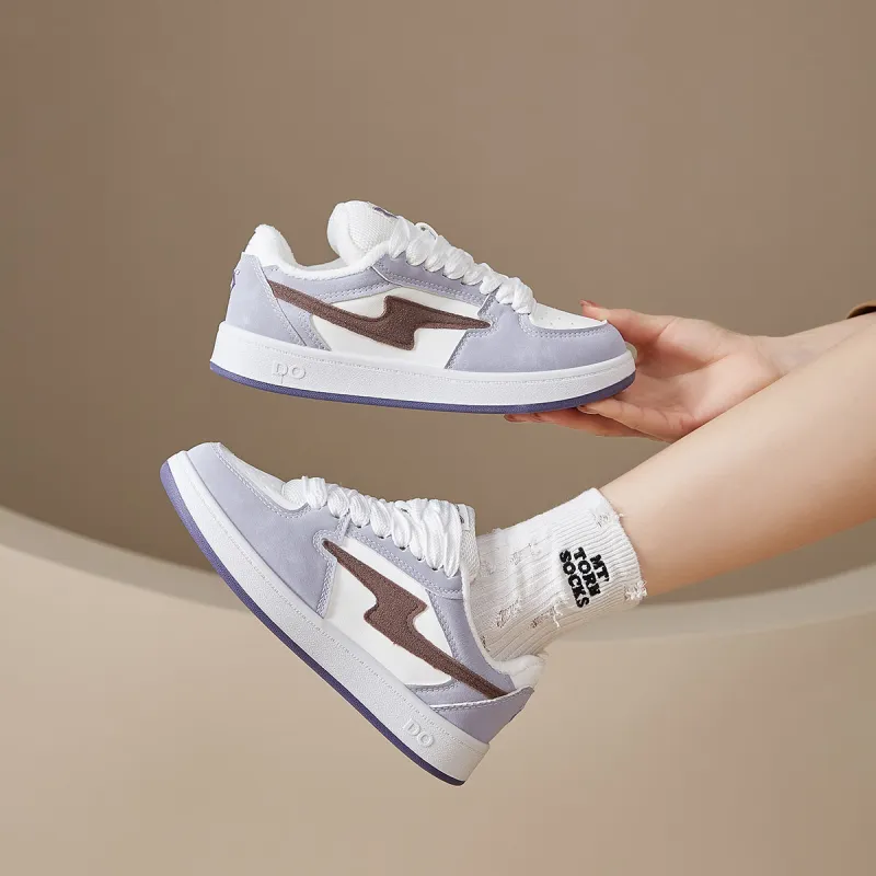 Little Red Man Low Top Skateboard Shoes Women's White Blue-6