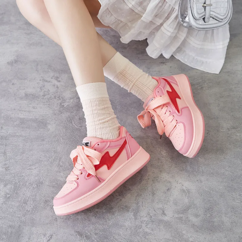 Little Red Man Low-Top Skateboard Shoes Women's-7