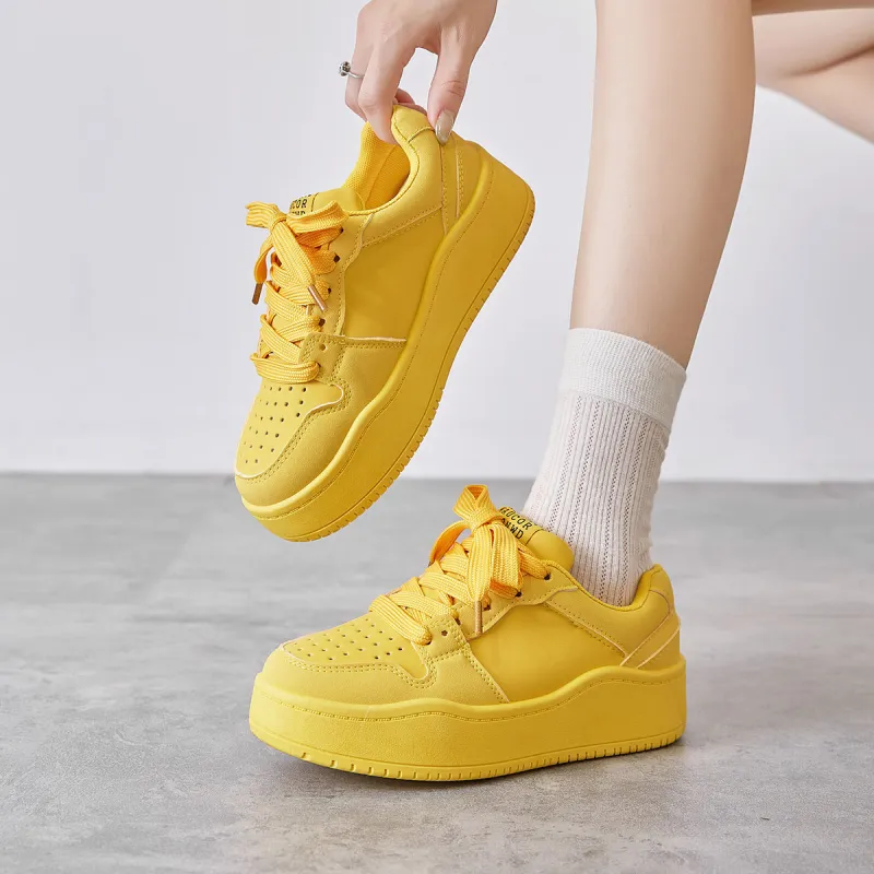 Little Red Man Slip Resistant Low Top Skateboard Shoes Women's-9