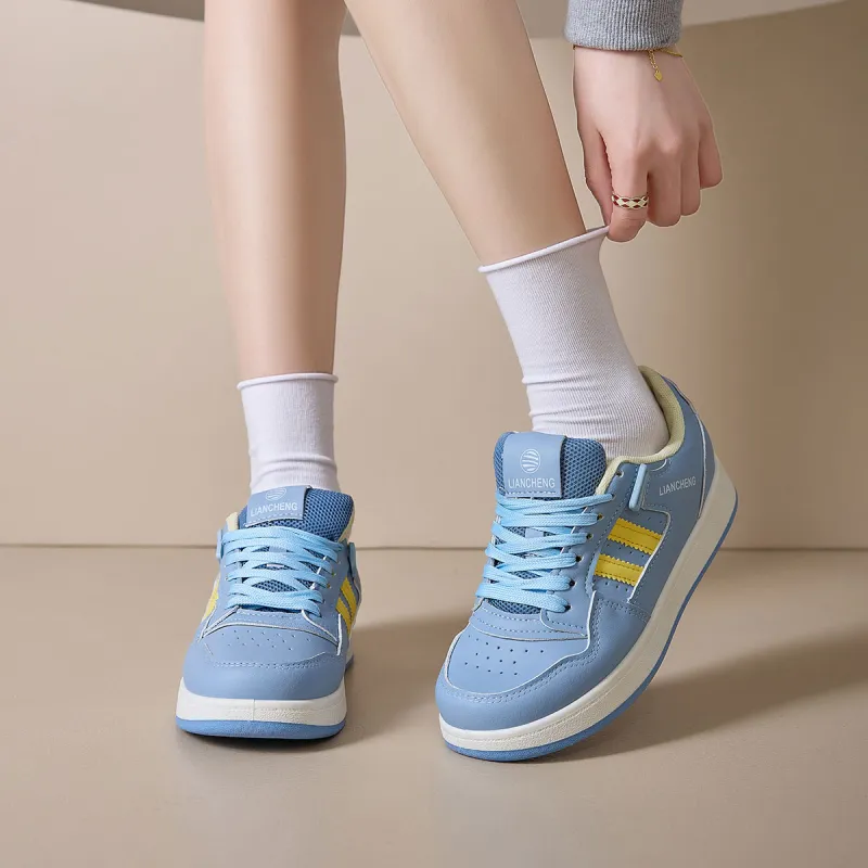 Little Red Man Low Top Skateboard Shoes Women's Gray Blue-21
