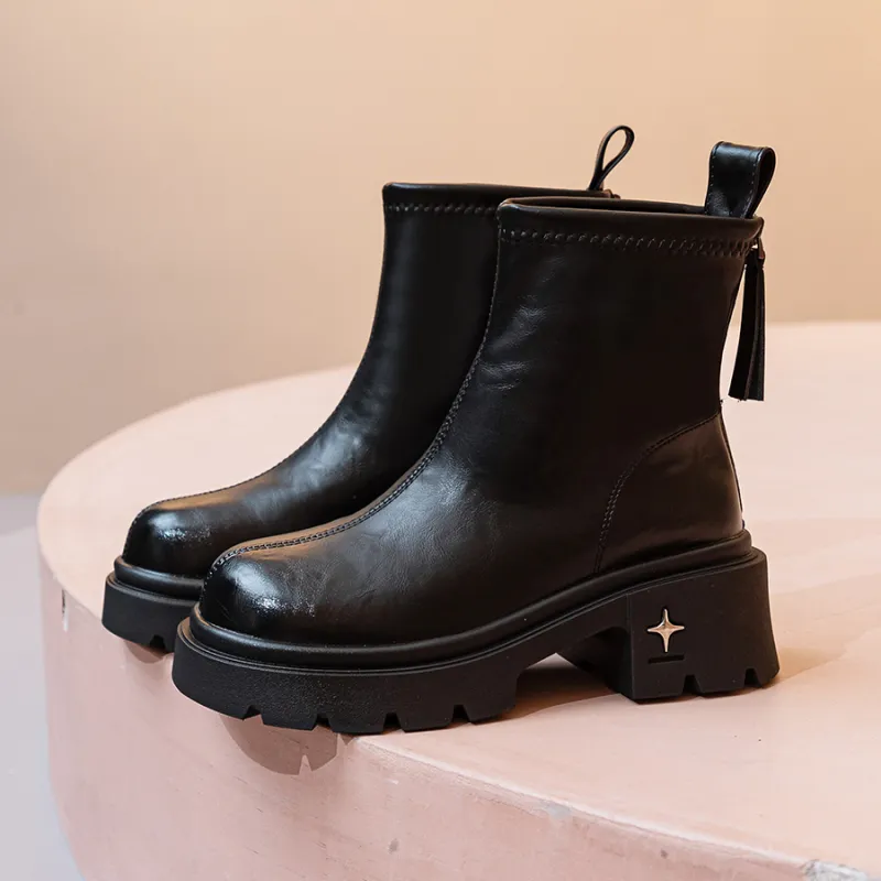 Medd Ankle Boots Women's Black-5