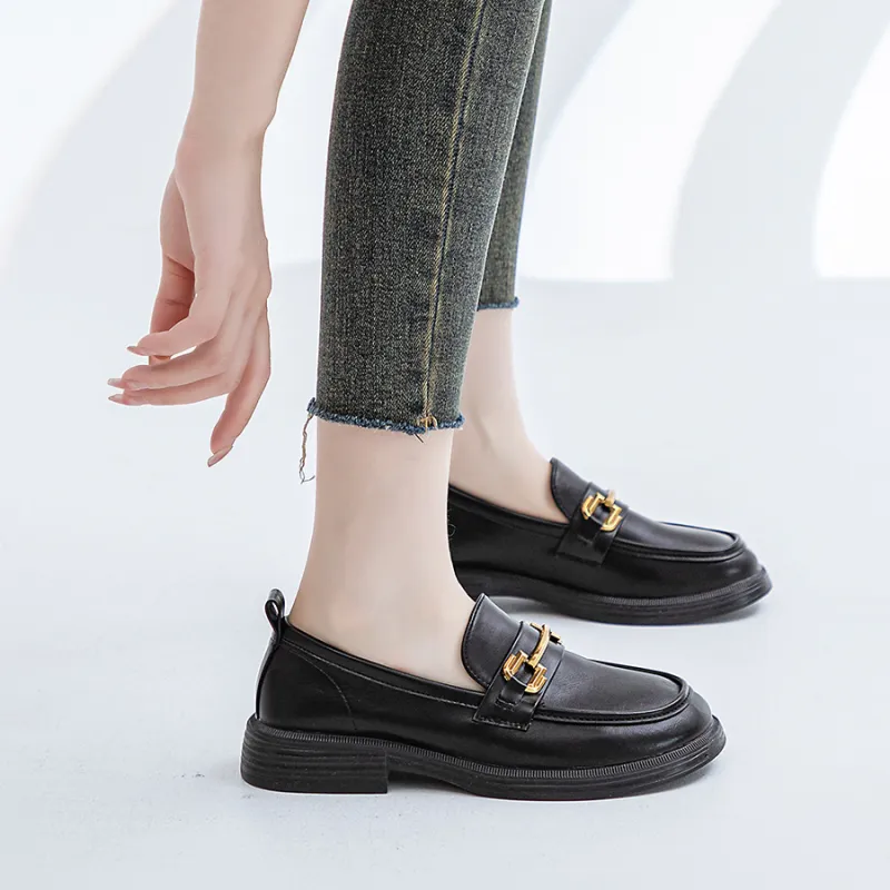 Medd Loafers Women's Low Top Beige/Black-3