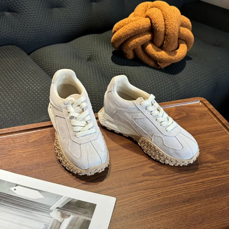 QING MISS Anti Slip Wear Resistant Breathable Lightweight Height Increasing Low Top Casual Shoes Women's-3