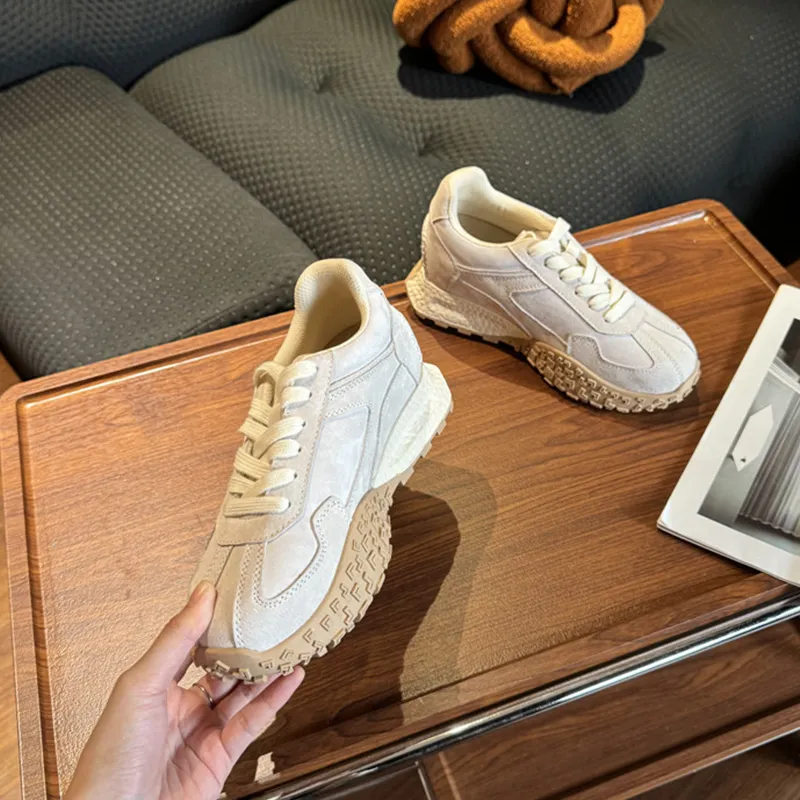 QING MISS Anti Slip Wear Resistant Breathable Lightweight Height Increasing Low Top Casual Shoes Women's-2