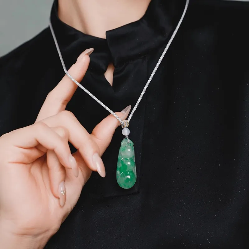 Chongqing Gold Store African Emerald Jade Necklaces Unisex-1