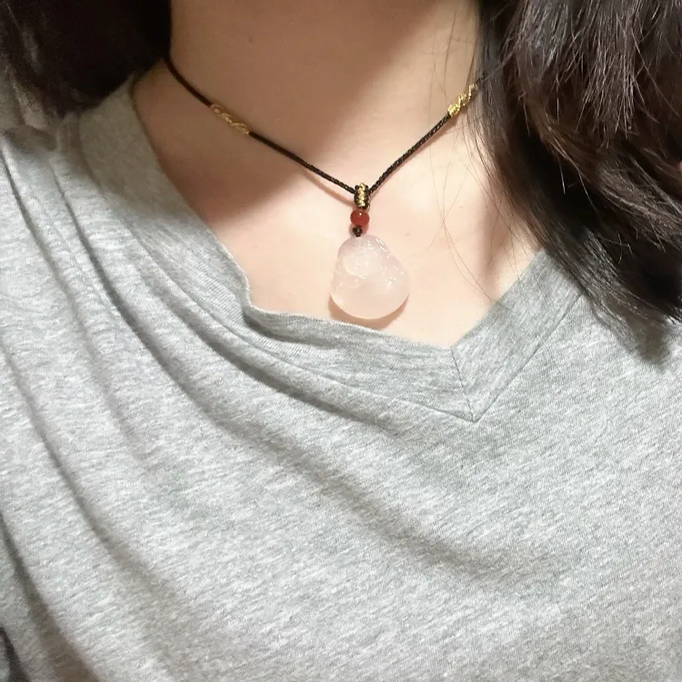 Chongqing Gold Store Chalcedony Jade Necklaces Unisex-4