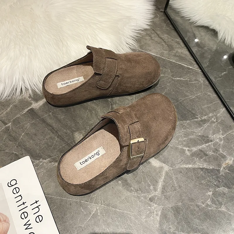 AFJI Closed Toe Slippers Women's-7