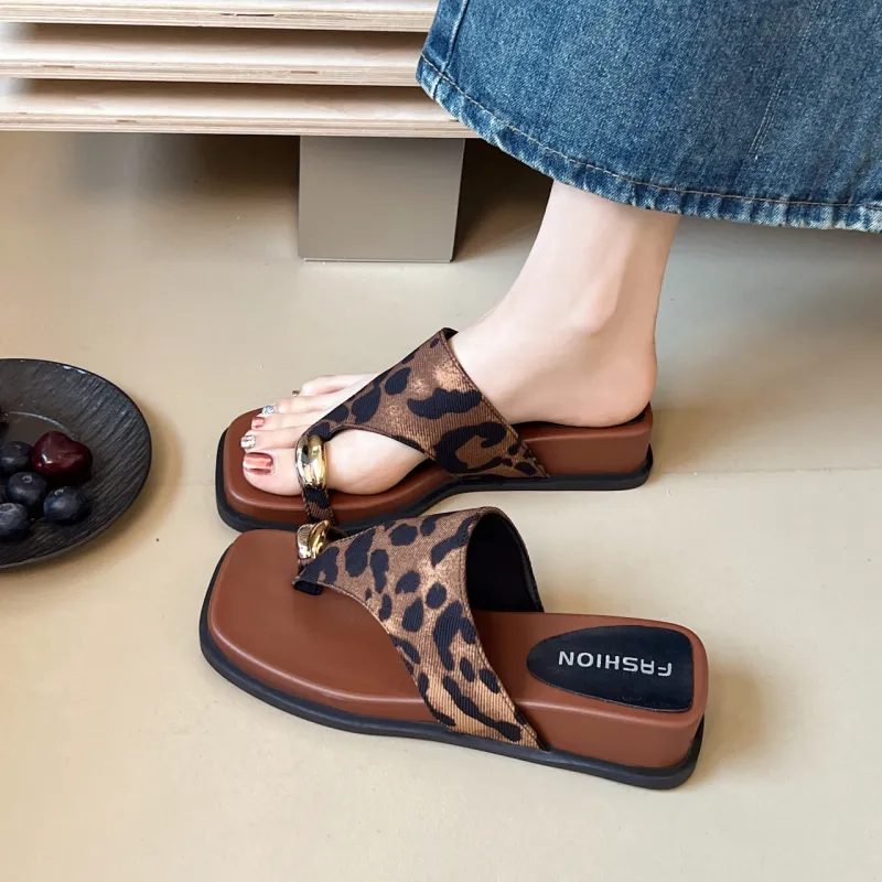AFJI Abrasion Resistant Flip Flops Women's Brown-3