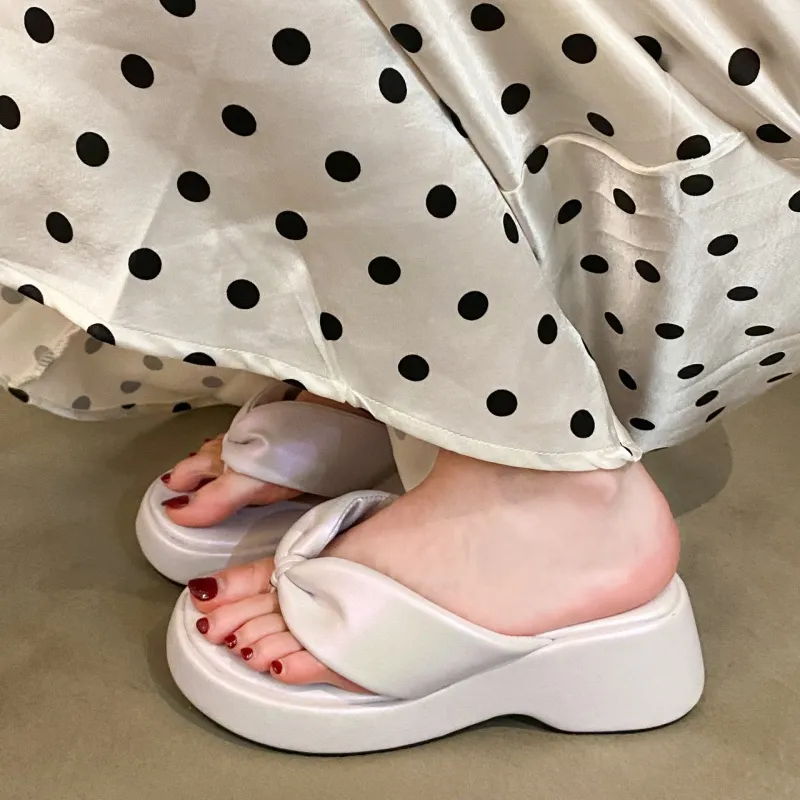 AFJI Rubber Sole Abrasion Resistant Flip Flops Women's-1