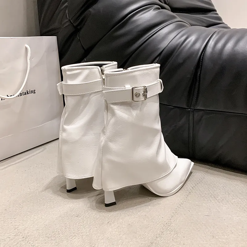 AFJI Ankle Boots Women's Black/White-7