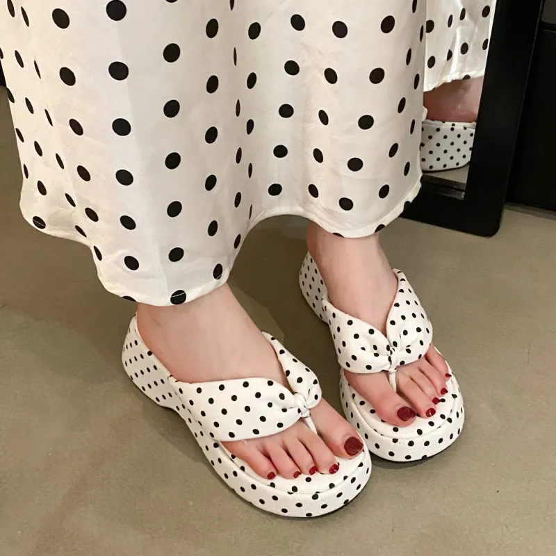 AFJI Rubber Sole Flip Flops Women's-7